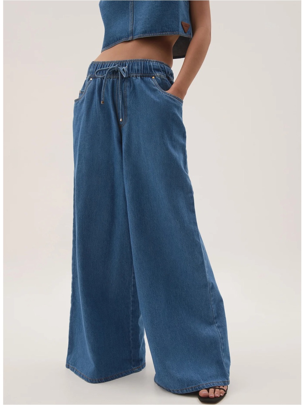Aje Studio Sunray Denim Jeans in Blu Wash | US 2 NWT